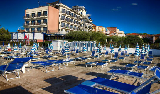 HOTEL SPLENDID Diano Marina