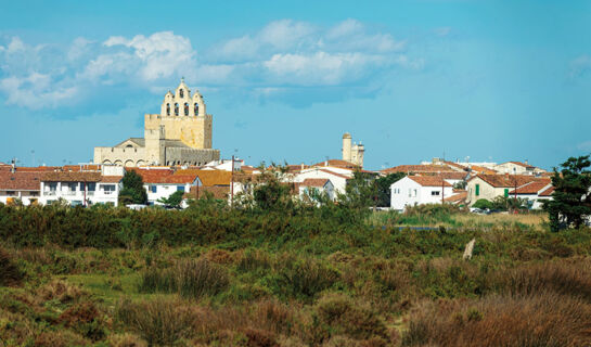 HÔTEL LES ARNELLES Les Saintes-Maries-de-la-Mer