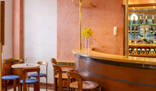 WELLNESS HOTEL JEAN DE CARRO Karlsbad