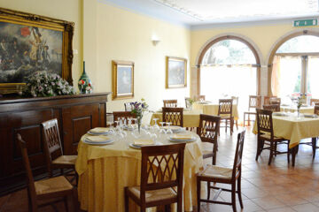 HOTEL FUNTANA NOA Villanovaforru (CA)