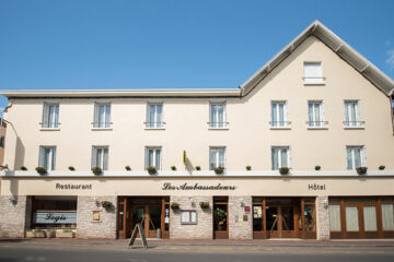 LES AMBASSADEURS Souillac