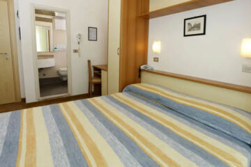 HOTEL CONTI Torre Pedrera (RN)