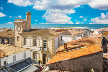 HÔTEL LES ARNELLES Les Saintes-Maries-de-la-Mer