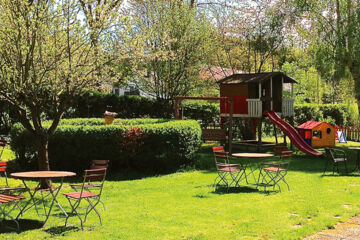 LANDGASTHAUS ALTER POSTHOF (B&B) Halsenbach