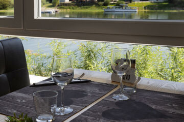 HÔTEL RESTAURANT LES CYGNES Villers-le-Lac