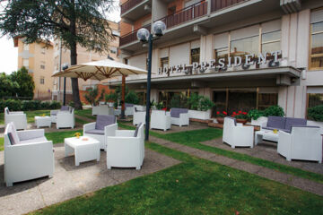 HOTEL PRESIDENT Chianciano Terme (SI)
